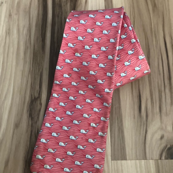 Vineyard Vines Other - Vineyard Vines Silk Tie - Pink Whale Pattern - Rare Vintage Men's Hand Made